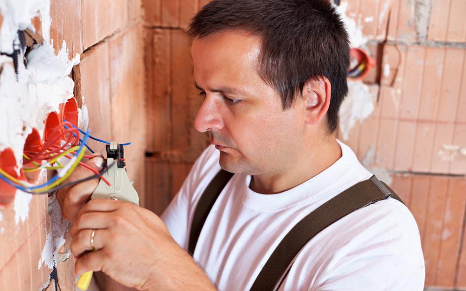 électricien maintenance Montataire